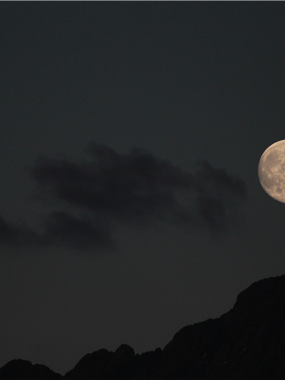 Full moon hike in Damüls
