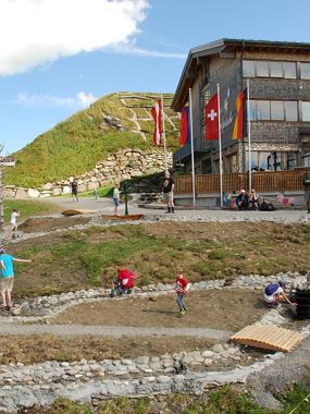 Live music on the Elsenalpstube