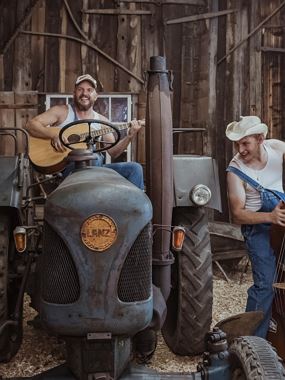 'Walser im Wald' Konzert mit 'Schwarzbrennar'