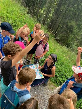 BERGaktiv Ein kleiner Pirat auf Schatzsuche