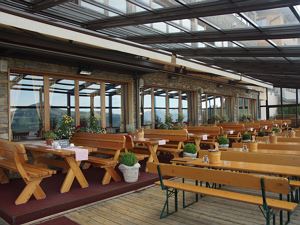 Berggasthof Elsenalpstube Wintergarten