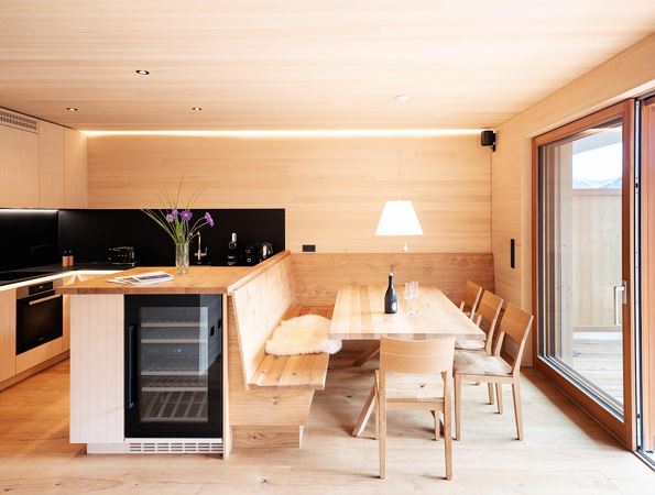 MF_1018_Damuels_Appartment_TOP_1_RAW_0249