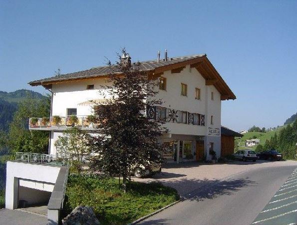 Die Wohnungen befinden sich im 2. Stock