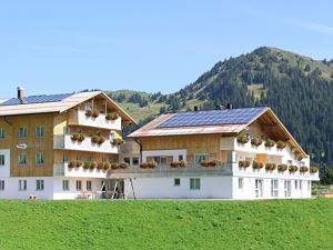 Aparthotel Garni Schönblick - Außenansicht