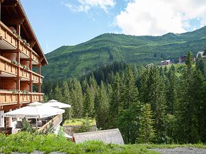 4-sterne-berghotel-madlener-damuels-ganzjahres-alp
