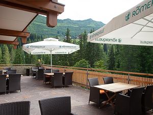 4-sterne-berghotel-madlener-damuels-ganzjahres-alp