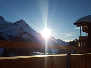 App Ausblick mit Sonnenuntergang