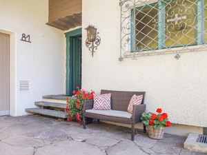 Eingang Ferienhaus am Waldrand © Philipp Schäfer