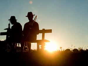 Musiker beim Sonnwendfeuer in Damüls (c) Huber Ima