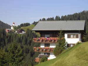 Sommer - Blick ins Dorfzentrum