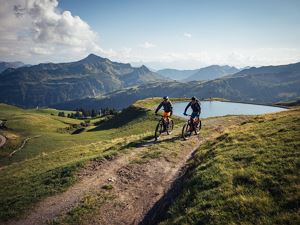 Mountainbiken in Damüls (c) Sebastian Stiphout - B