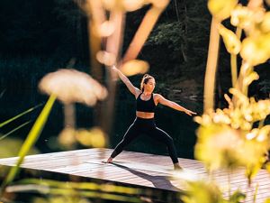 Yoga am Seewaldsee (c) Martin Morscher - Damüls Fa