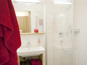 Dusche Appartement 2-5