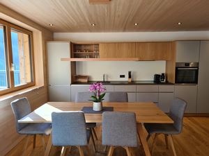 Küche und Essbereich