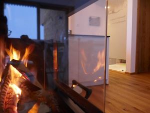 Gemütliches Kaminfeuer