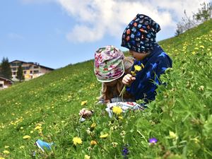 Traumsicht Faschinajoch Kinder am Faschinajoch im 