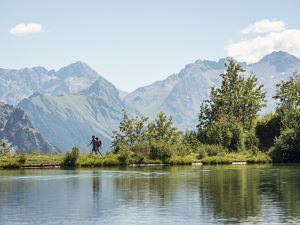 Wandern in Faschina (c) Alex Kaiser, Alpenregion B