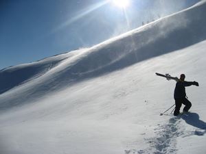 eine Skitour oder Schneeschuhwanderung