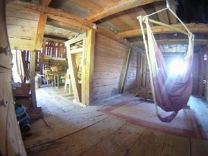 Helle Zimmer in der Hütte Maisäß