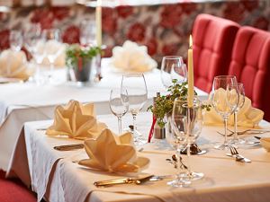 Hotel Alpenblume Tisch