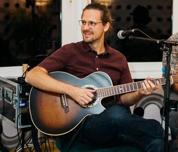 Wohnzimmerkonzert im Hotel Restaurant Alpenblume