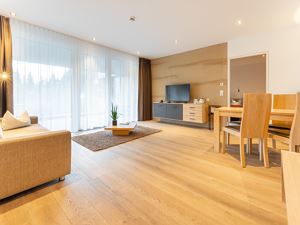 Junior Suite, Toilette und Bad/Dusche getrennt, Ba