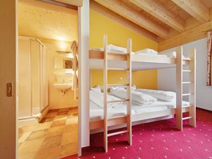 6er Mehrbettzimmer