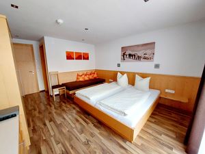 Doppelzimmer C (Komfort im Parterre)