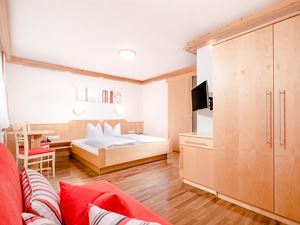 Familienzimmer mit Stockbett (Komfort mit Balkon oder Parterre)