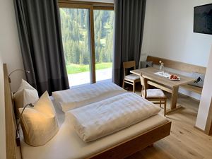 Familienzimmer, Dusche, WC, Süd