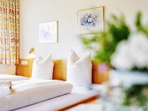 Doppelzimmer mit Balkon